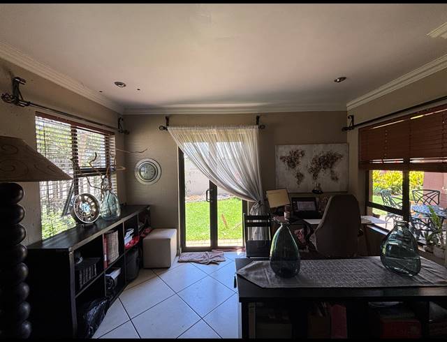 3 BEDROOM HOUSE FOR SALE IN SONNEVELD